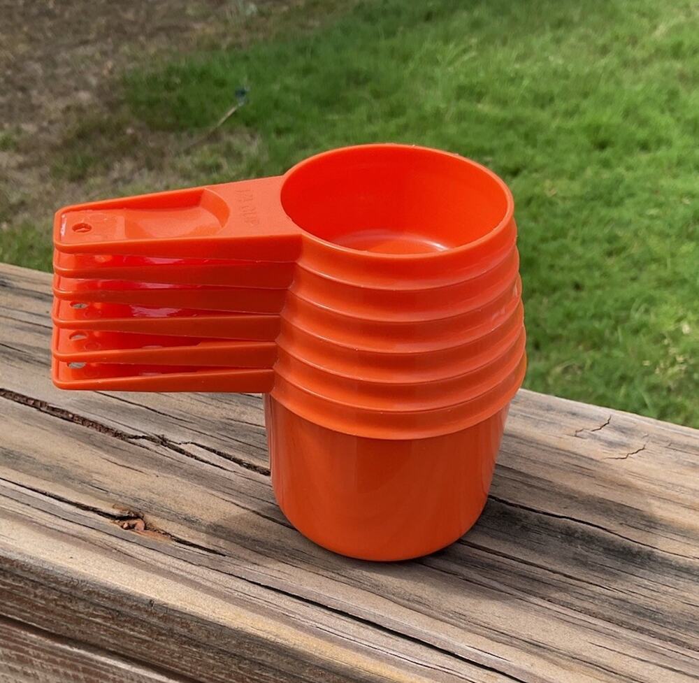 Vintage Tupperware Set Of 6 Harvest Orange Stacking Measuring Cups Complete